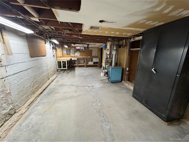 10 N Stewart St, Keenesburg, CO 80643