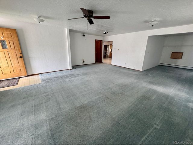 10 N Stewart St, Keenesburg, CO 80643