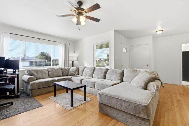 2410 S Locust Street, Visalia, CA 93277