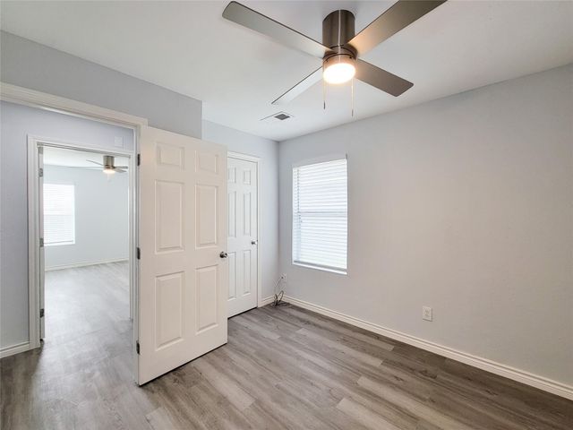 11850 Greencanyon Drive, Houston, TX 77044