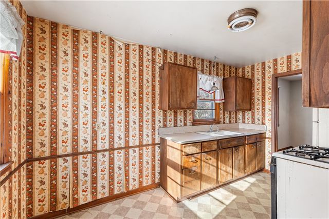 6779 Bear Ridge Road, Pendleton, NY 14094