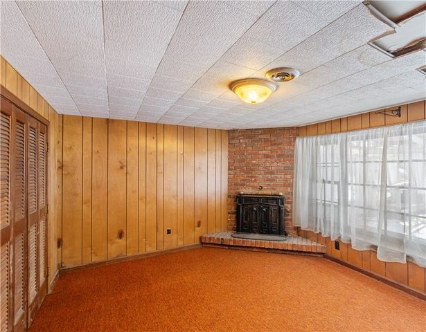 6779 Bear Ridge Road, Pendleton, NY 14094