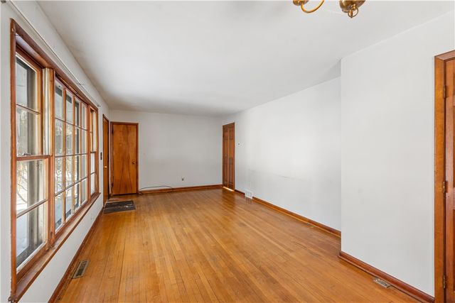 6779 Bear Ridge Road, Pendleton, NY 14094