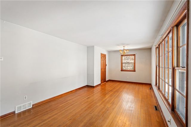 6779 Bear Ridge Road, Pendleton, NY 14094