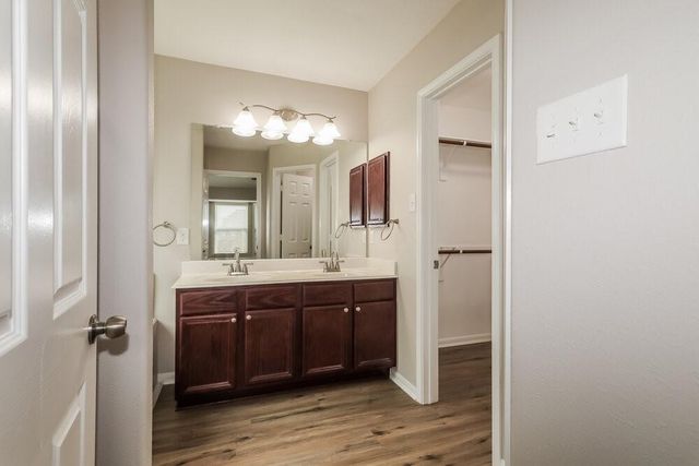 9943 Chimney Swift Lane, Conroe, TX 77385