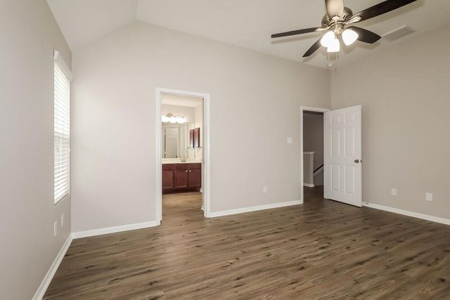 9943 Chimney Swift Lane, Conroe, TX 77385