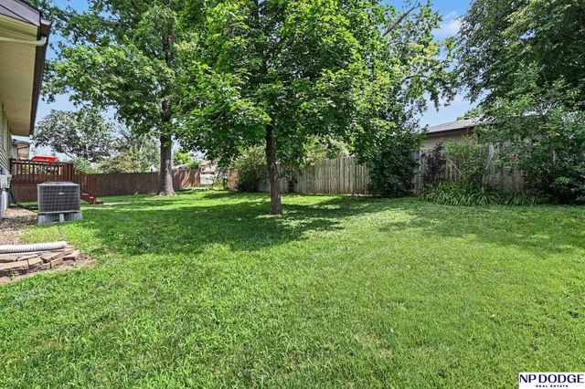 601 Chestnut Drive, Gretna, NE 68028