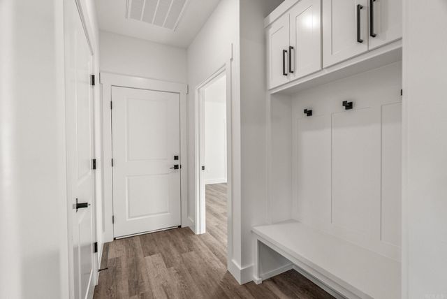 21 West Cedar Hill Road, Greenbrier, AR 72058