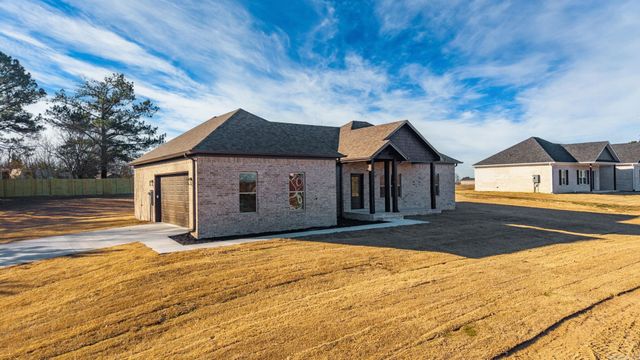 21 West Cedar Hill Road, Greenbrier, AR 72058