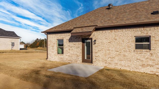21 West Cedar Hill Road, Greenbrier, AR 72058