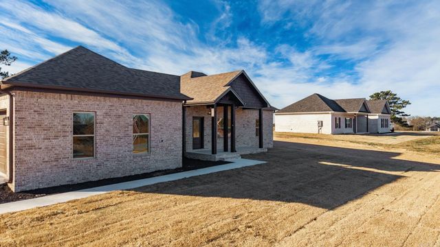 21 West Cedar Hill Road, Greenbrier, AR 72058