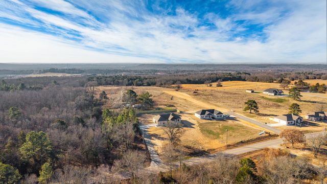 21 West Cedar Hill Road, Greenbrier, AR 72058