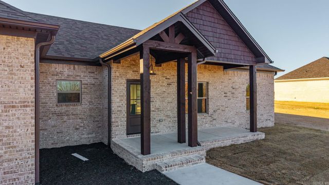 21 West Cedar Hill Road, Greenbrier, AR 72058