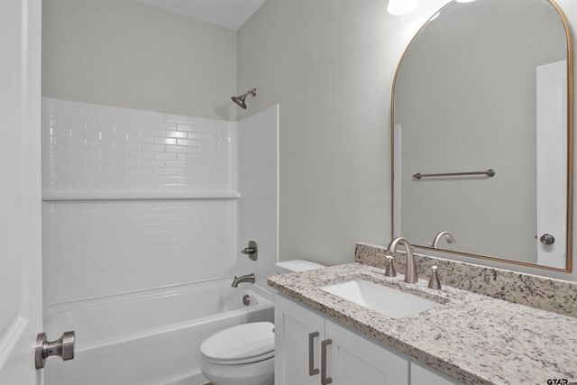 3061 Guinn Farms Rd, Tyler, TX 75707