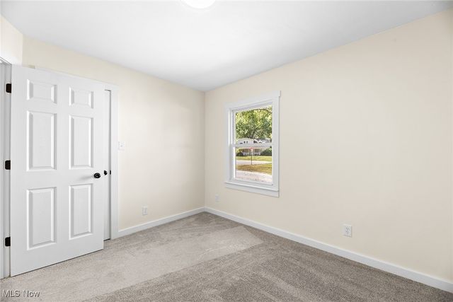 1916 Victoria Street, Cuyahoga Falls, OH 44221