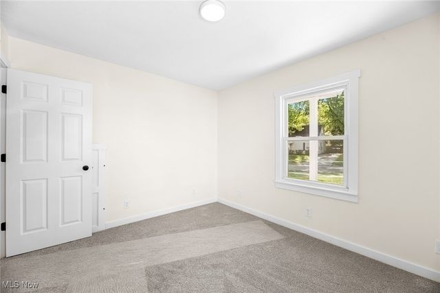 1916 Victoria Street, Cuyahoga Falls, OH 44221