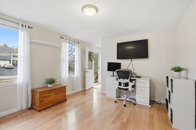 18 Trifiro Rd, Billerica, MA 01821