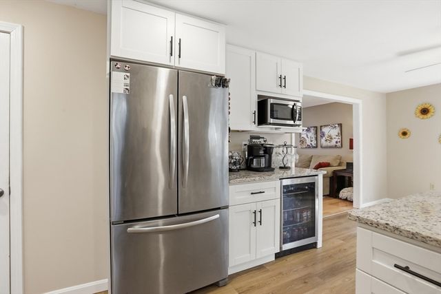 18 Trifiro Rd, Billerica, MA 01821