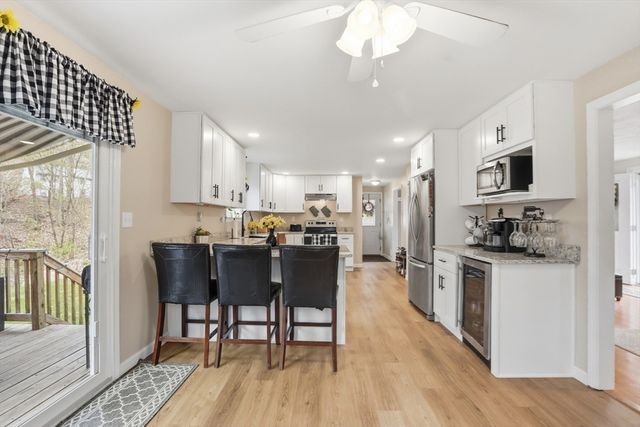 18 Trifiro Rd, Billerica, MA 01821