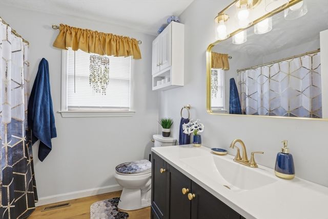 18 Trifiro Rd, Billerica, MA 01821