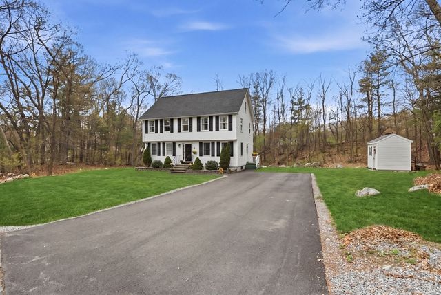 18 Trifiro Rd, Billerica, MA 01821