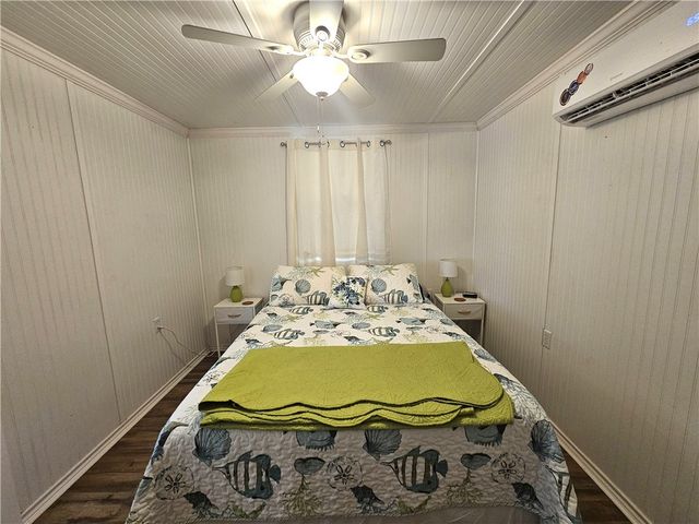 114 Teal, Rockport, TX 78382