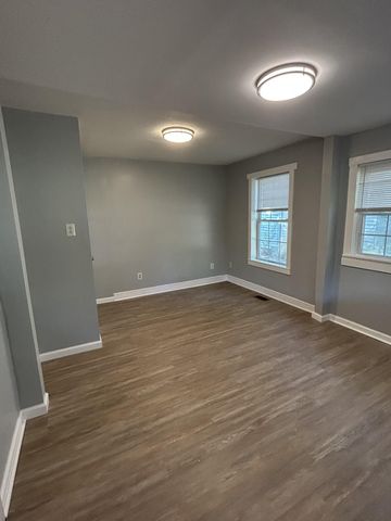 95 Front St, Stewart, TN 37175