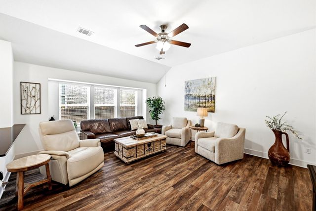 1813 Chickasaw RUN, Leander, TX 78641