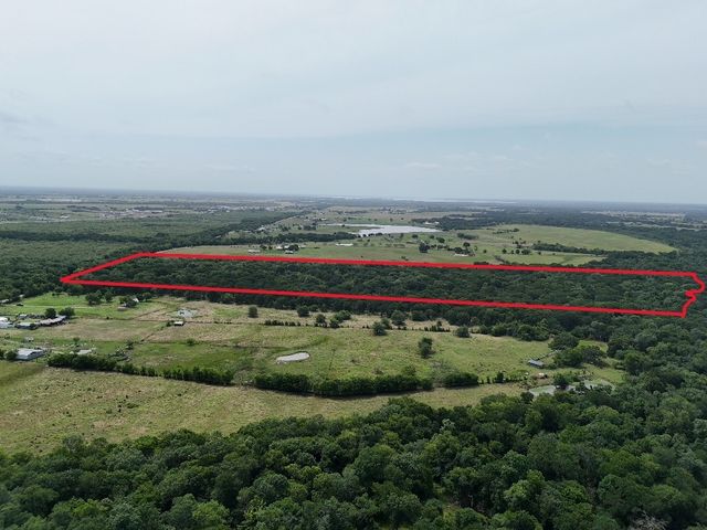 10766 County Road 4031, Kemp, TX 75143