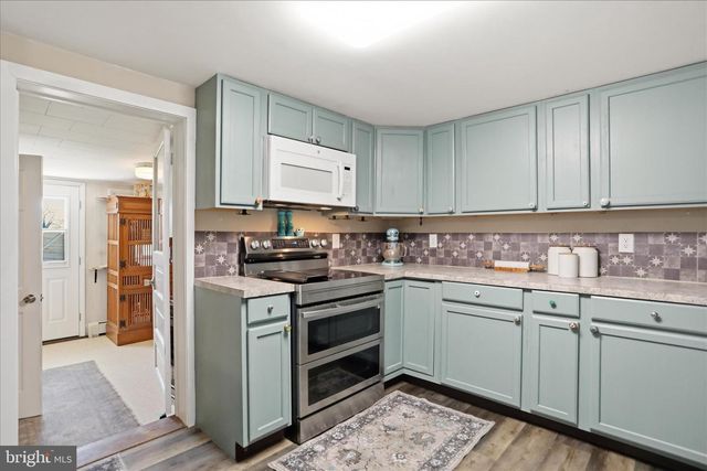 690 WILLIAMSON ROAD, Greencastle, PA 17225
