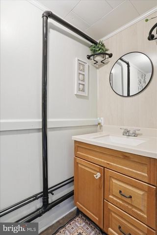 690 WILLIAMSON ROAD, Greencastle, PA 17225