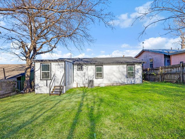 2821 NW 31st Street, Fort Worth, TX 76106