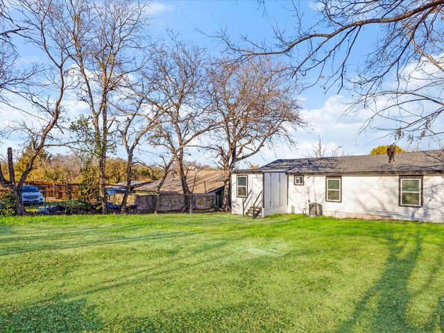 2821 NW 31st Street, Fort Worth, TX 76106