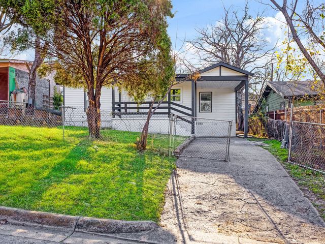 2821 NW 31st Street, Fort Worth, TX 76106