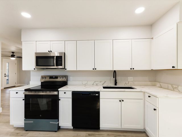 2821 NW 31st Street, Fort Worth, TX 76106