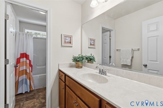 2850 Kimball Ln, Quinton, VA 23141