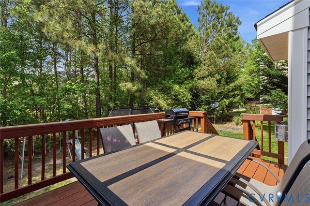 2850 Kimball Ln, Quinton, VA 23141