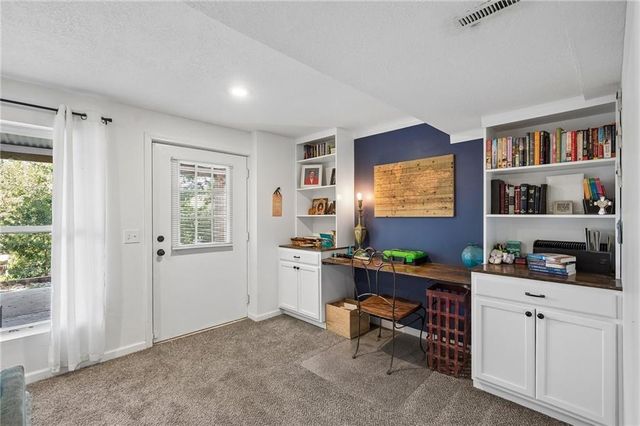 408 N WATER Street, Liberty, MO 64068