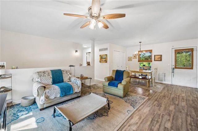 408 N WATER Street, Liberty, MO 64068