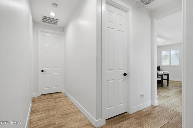 7612 W ILLINI Street, Phoenix, AZ 85043