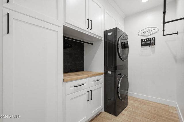 7612 W ILLINI Street, Phoenix, AZ 85043