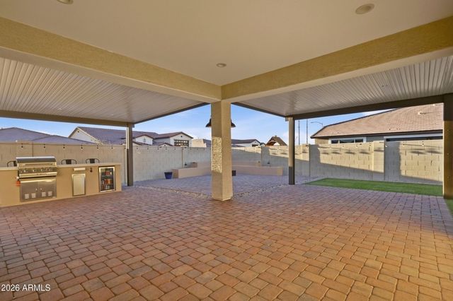 7612 W ILLINI Street, Phoenix, AZ 85043