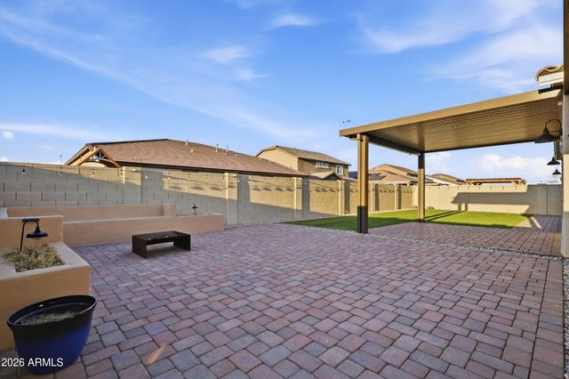 7612 W ILLINI Street, Phoenix, AZ 85043