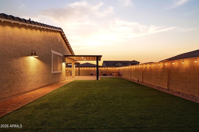 7612 W ILLINI Street, Phoenix, AZ 85043