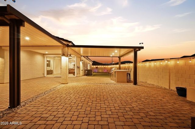 7612 W ILLINI Street, Phoenix, AZ 85043