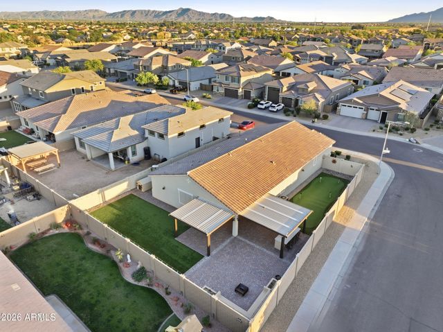 7612 W ILLINI Street, Phoenix, AZ 85043