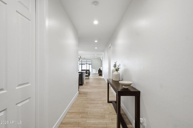 7612 W ILLINI Street, Phoenix, AZ 85043