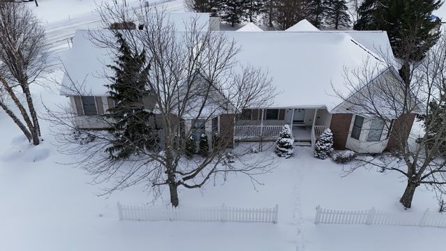 5029 WESTBURY FARMS Drive, Millcreek, PA 16506