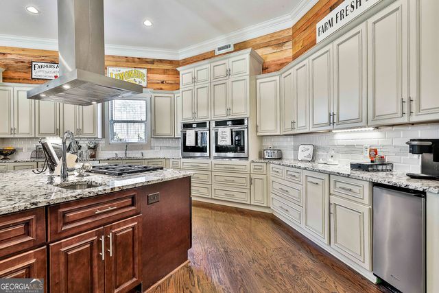 2161 Bear Creek Road, Moreland, GA 30259