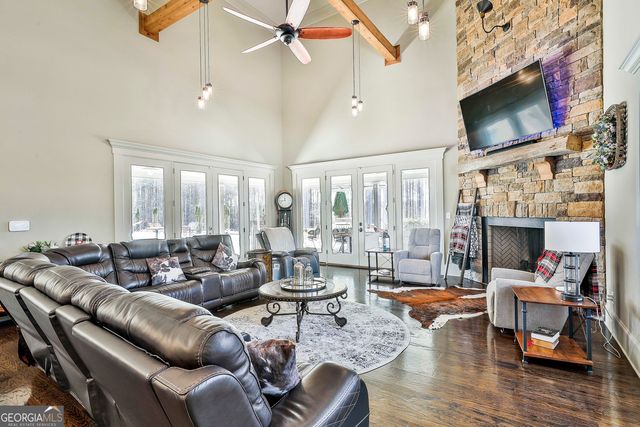 2161 Bear Creek Road, Moreland, GA 30259